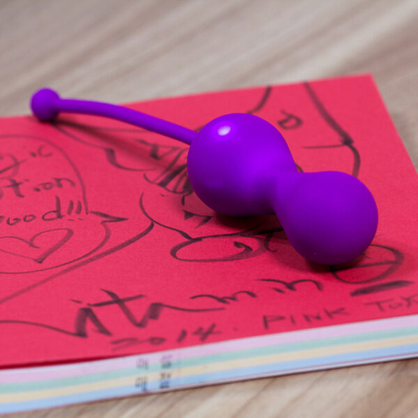 Pompoarismo com Vibrador e controle Kegel Master - Magic Motion - Sex shop