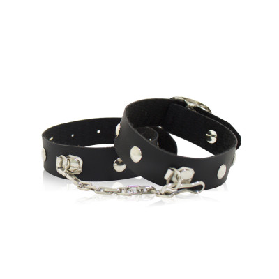 Kit Escrava Preto Chibata e Algema em couro - Sexshop