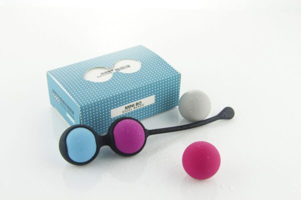 Toucher 04 Color - kit com 4 bolas de pompoarismo em Silicone Cirúrgico - Sex shop