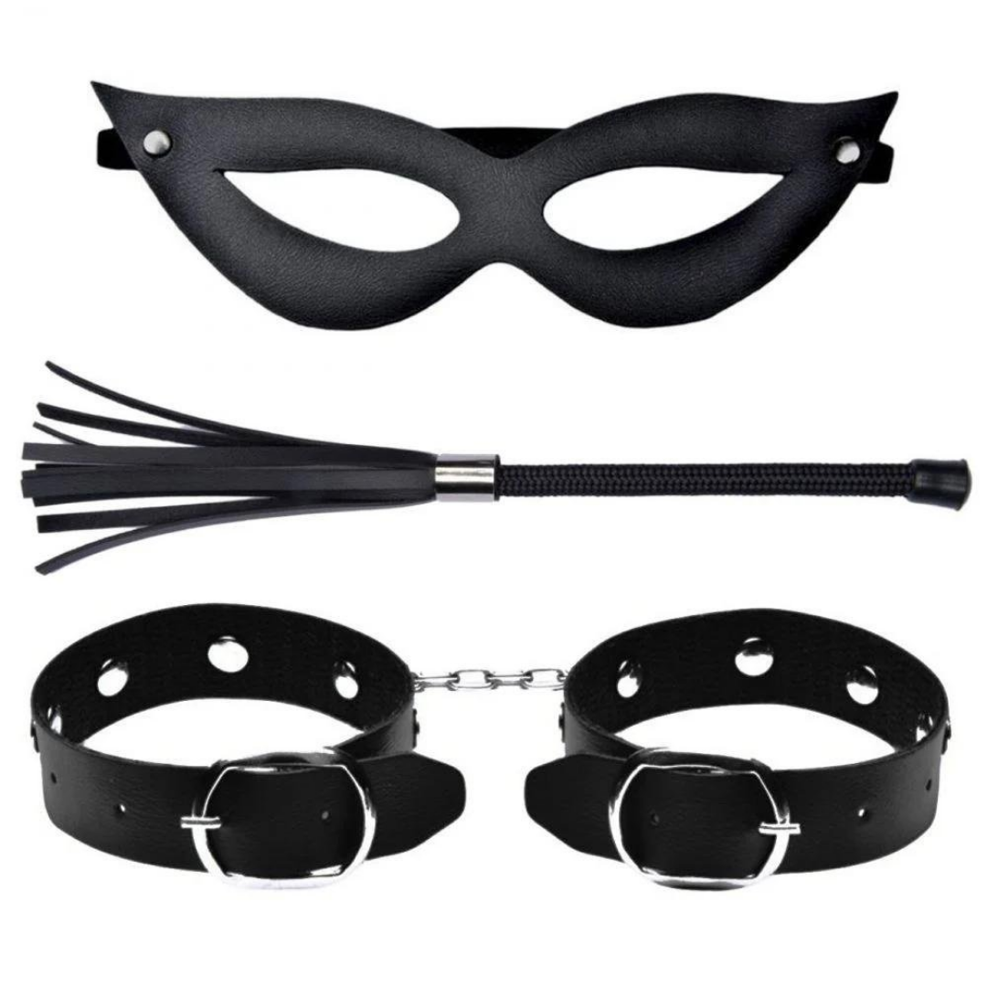 Kit Tiazinha Chicotinho com Algema e mascara Dominatrixxx