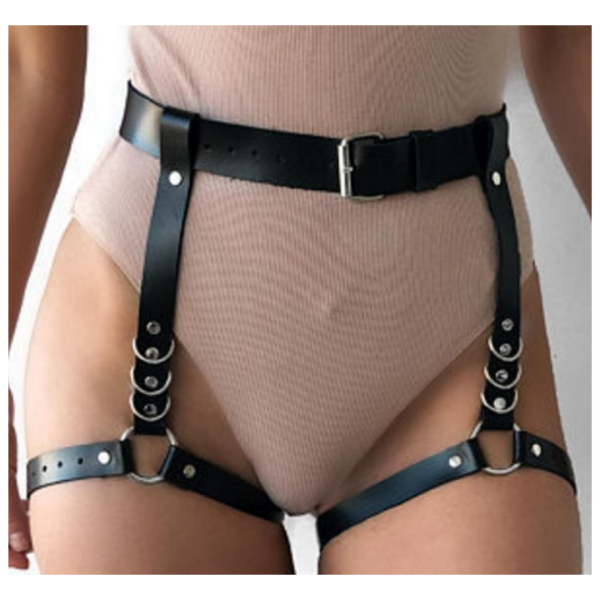 Arreio Cinturão Com Perneira Feminino Em Couro Vermelho Harness Sexy - Image 5