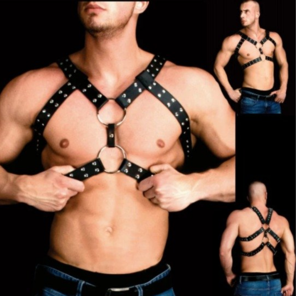 Arreio Harness Em Couro Vermelho Masculino Detalhes em Metais - Image 3