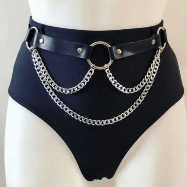 Cinto Arreio Harness Em Couro Preto Com Argolas e Correntes - Image 4