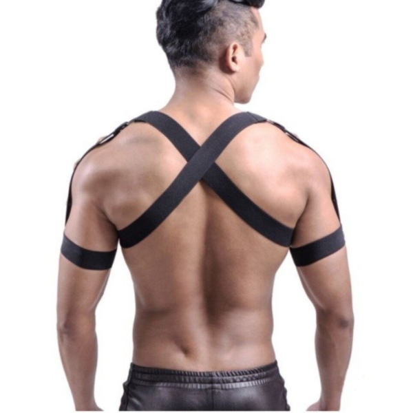 Arreio Harness Peitoral E Ombreira Sexy Com Metais e Elástico Vermelho - Image 2