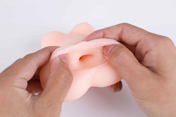 Mini Masturbador Corpinho com seios e Orifício Vagina - Image 7