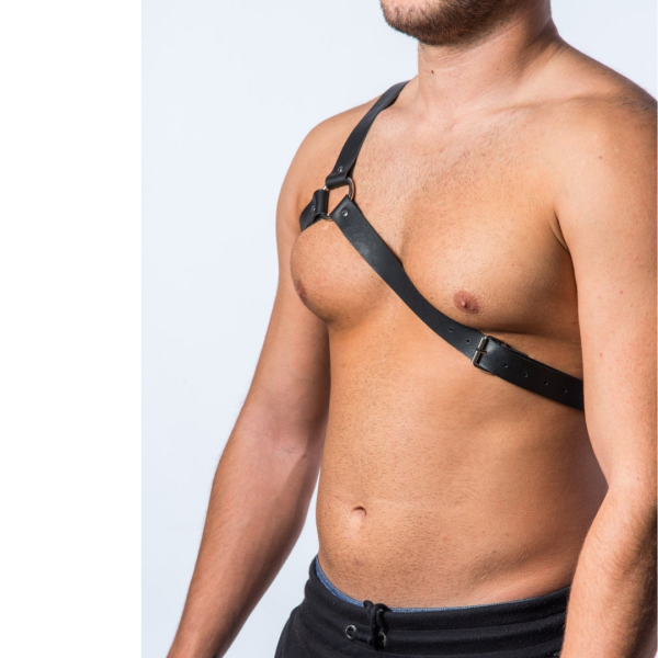 Arreio Harness Em Couro Preto Com Regulagem BDSM Fetiche - Image 5