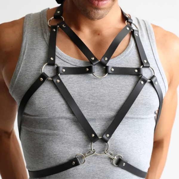 Arreio Harness Peitoral em Couro Vermelho Masculino Com Metais - Image 5