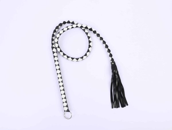 Chicote Longo em Tiras Super Fibra na cor Preto e Branco - Image 3