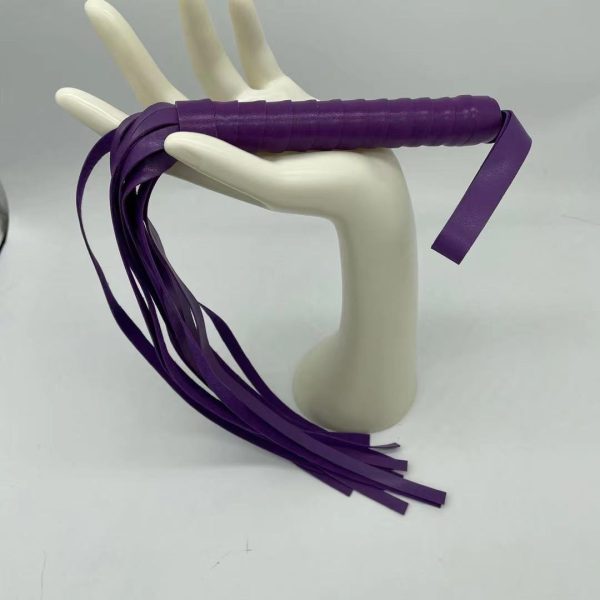 Chicote em Tiras Flogger Na cor Roxo com Tamanho de 35CM - Image 4