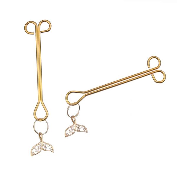 Grampo de Mamilo de Luxo Dourado Pingente de Sereia - Image 4