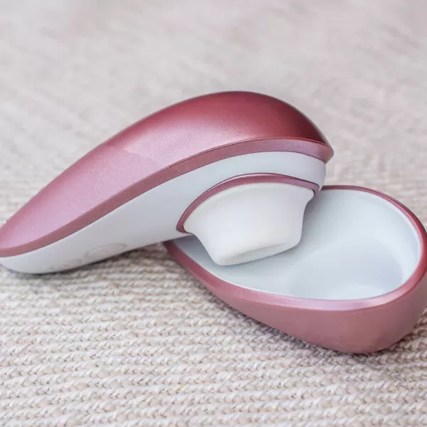 Sugador de Clitóris Womanizer Luxo Liberty Pink